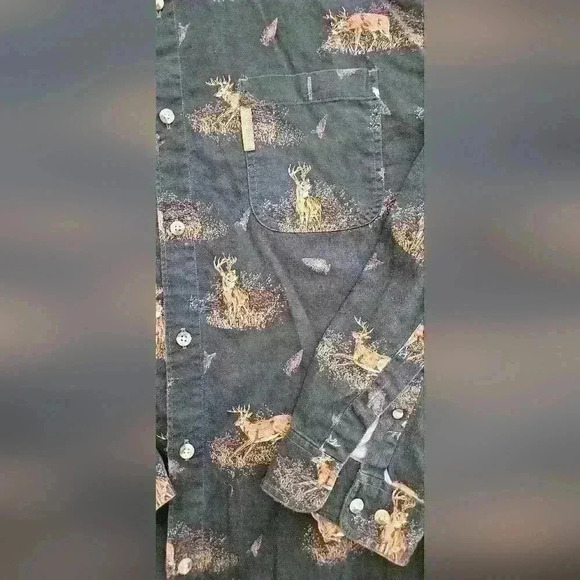 Men's Columbia Buck and Arrowhead Button Down ashirt - Picture 2 of 4